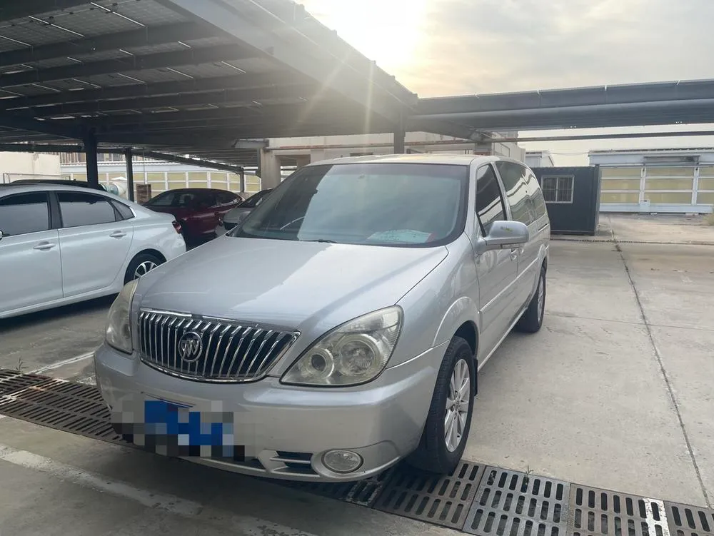 Buick GL8, 2014