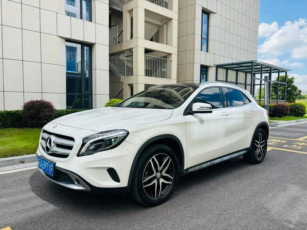 Mercedes-Benz GLA, 2016