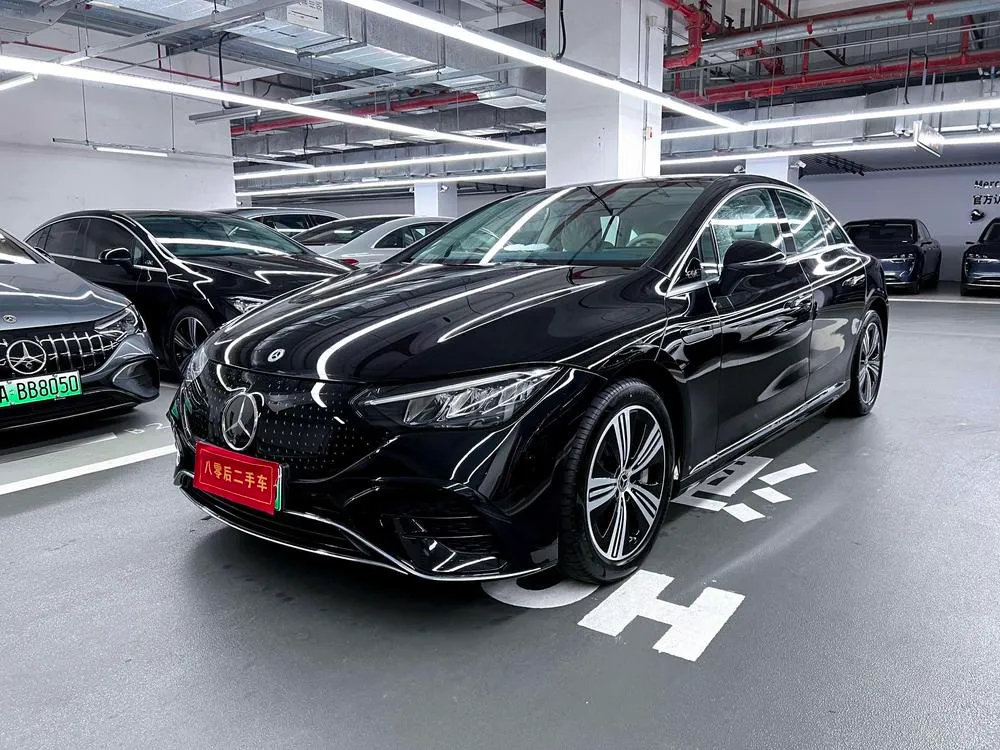Mercedes-Benz EQE, 2025