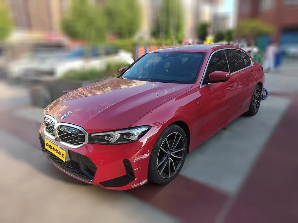 BMW 3-Series, 2023