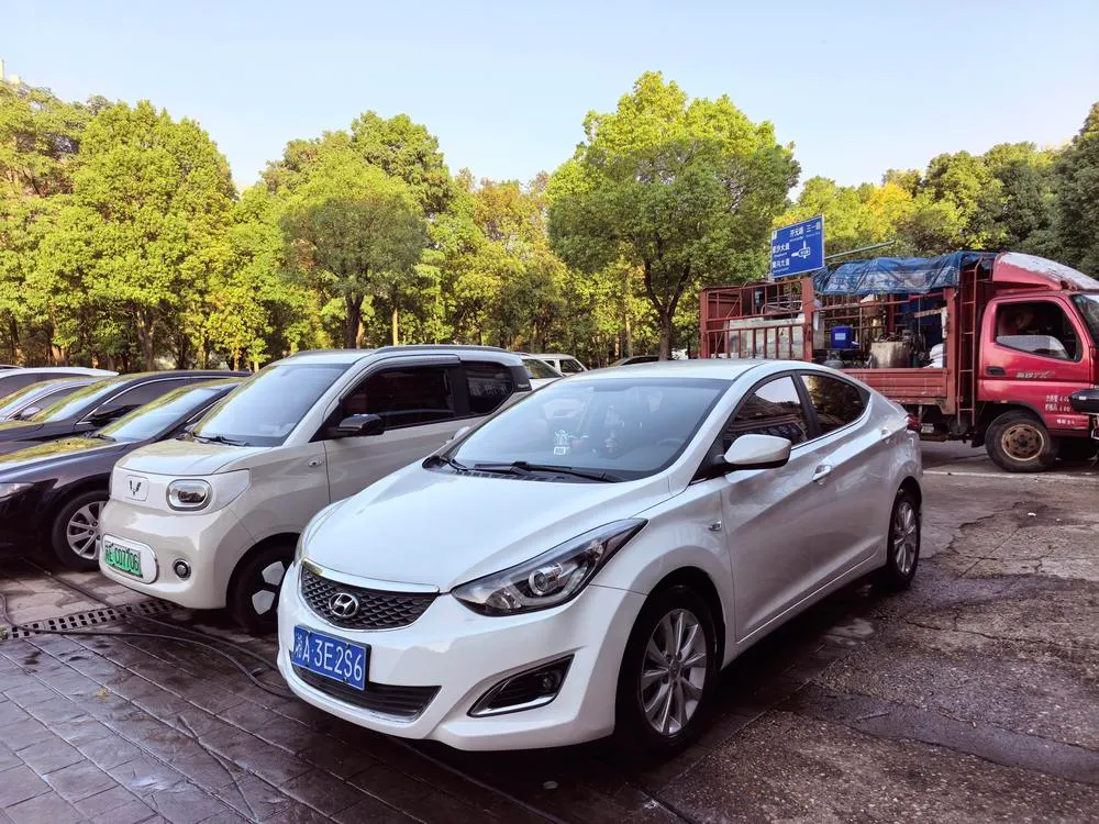 Hyundai Elantra Langdong, 2016
