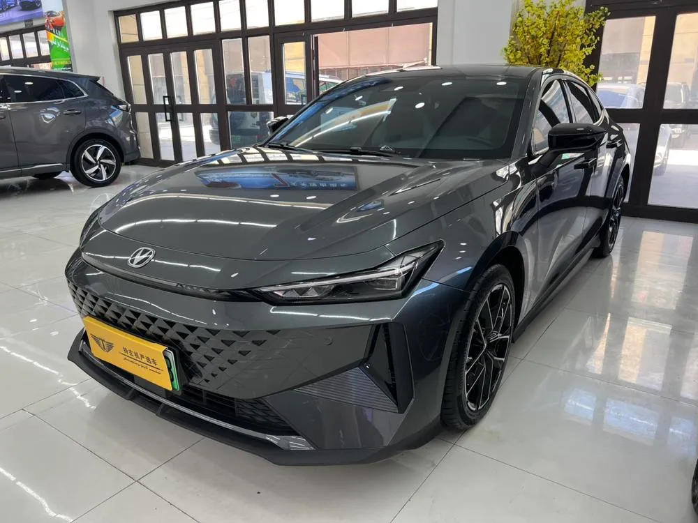 Changan UNI-V iDD, 2024