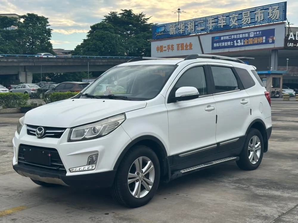 Beiqi Huansu BAIC Huansu S3, 2017