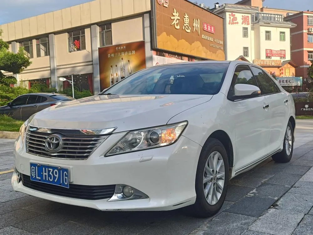 Toyota Camry, 2012