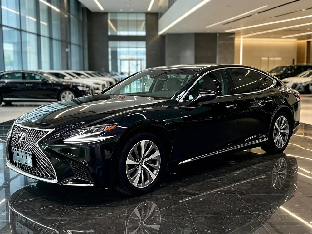 Lexus LS, 2018