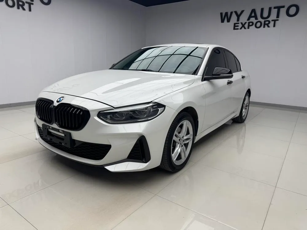 BMW 1-Series, 2021