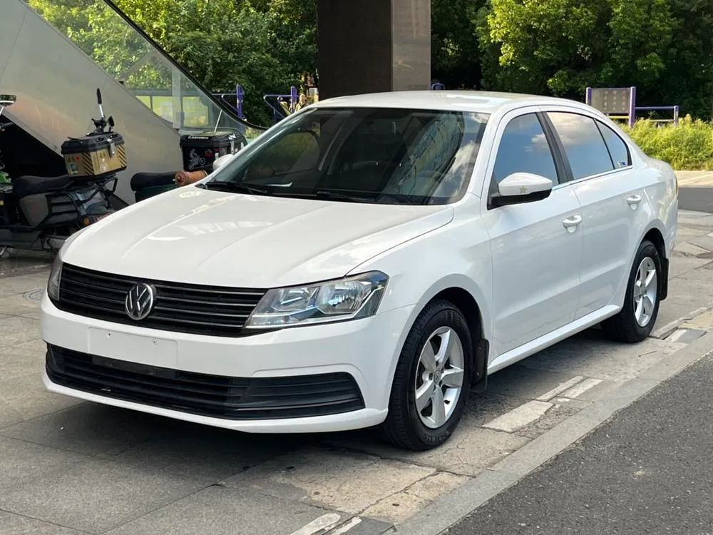 Volkswagen Lavida, 2015