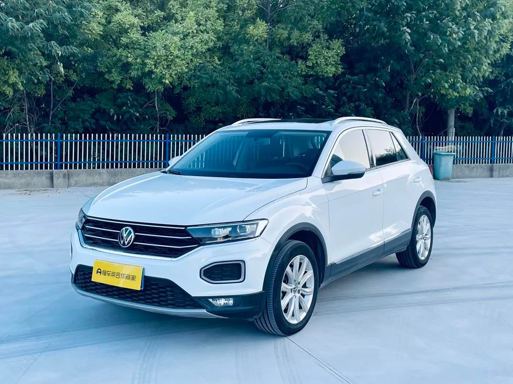 Volkswagen T-Roc, 2022