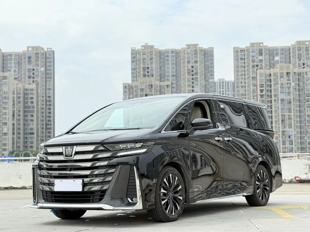 Toyota Vellfire, 2023