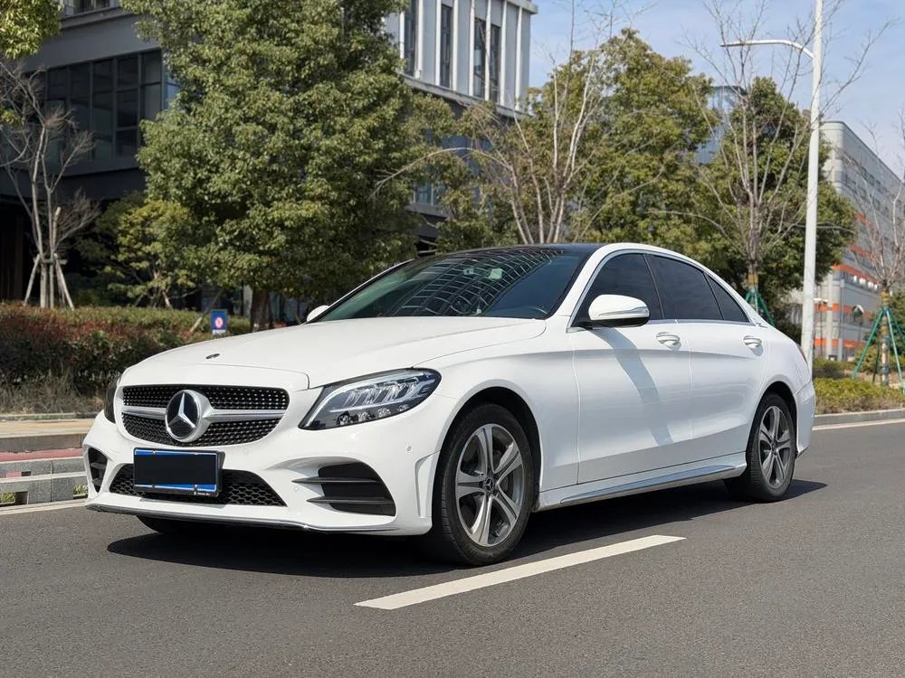 Mercedes-Benz C-Class, 2019