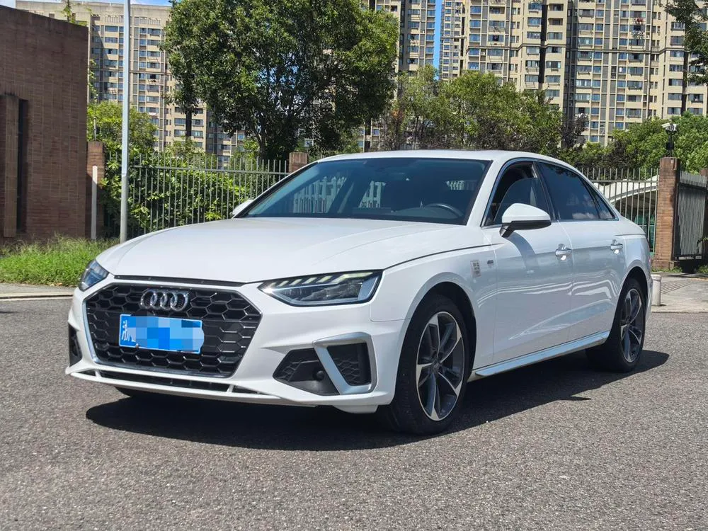 Audi A4L, 2020
