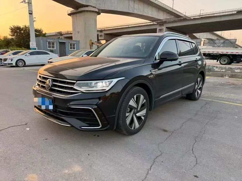 Volkswagen Tiguan L, 2023