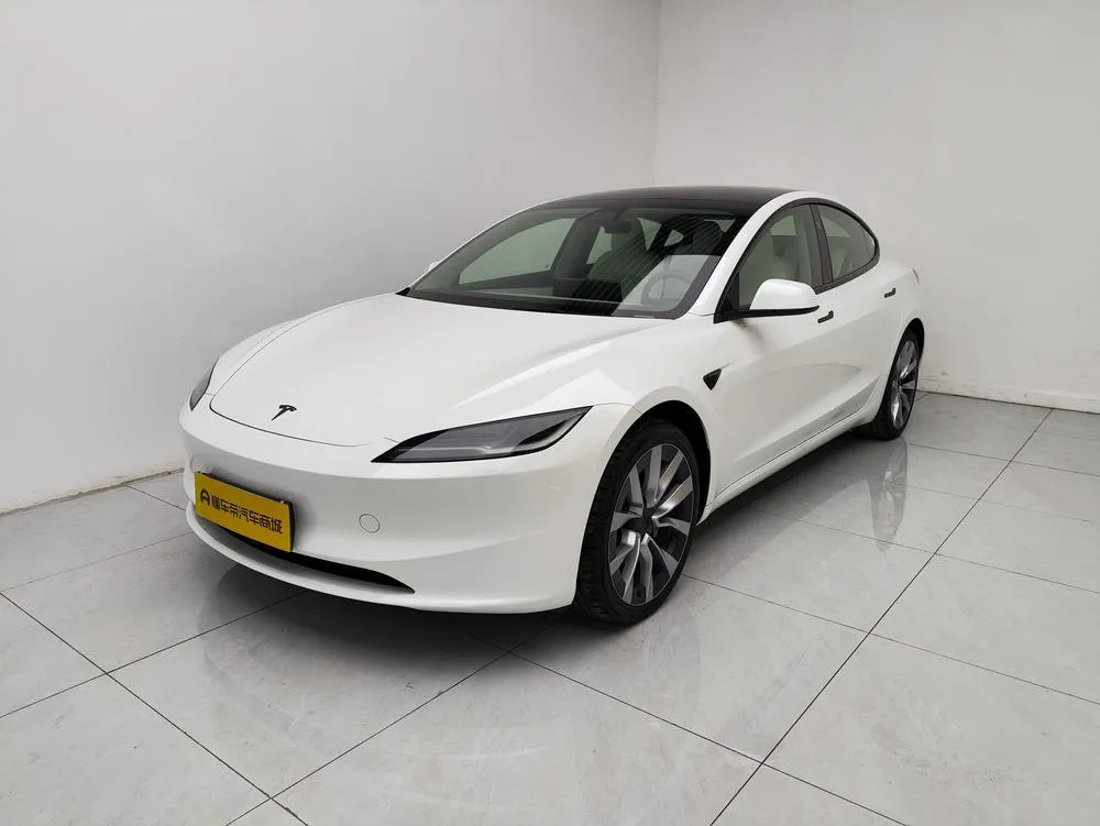Tesla Model 3, 2025