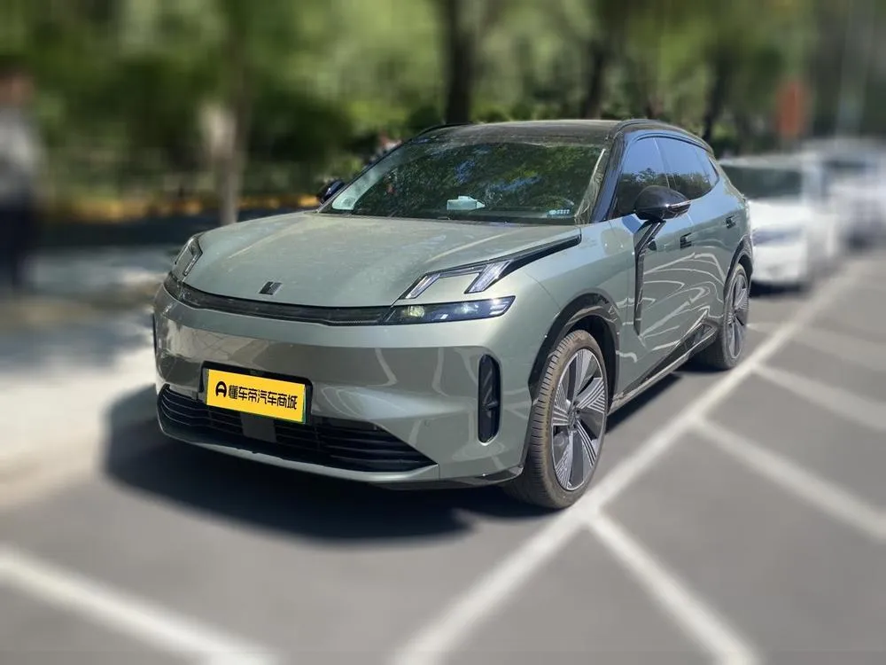Lynk & Co 08 EM-P, 2023