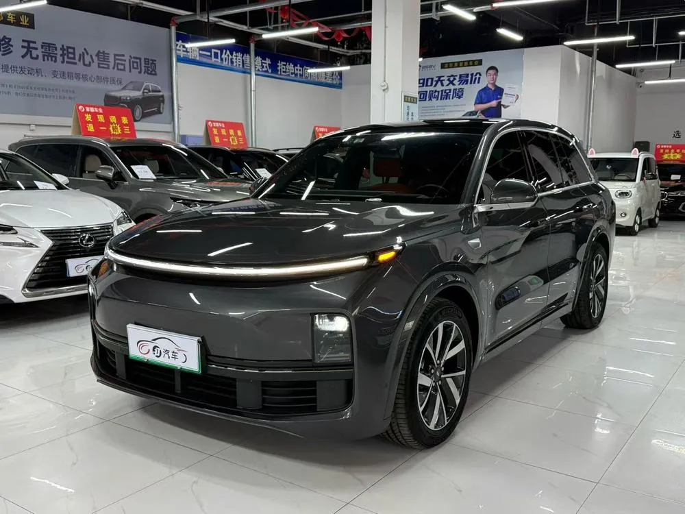 Li Auto L8, 2023