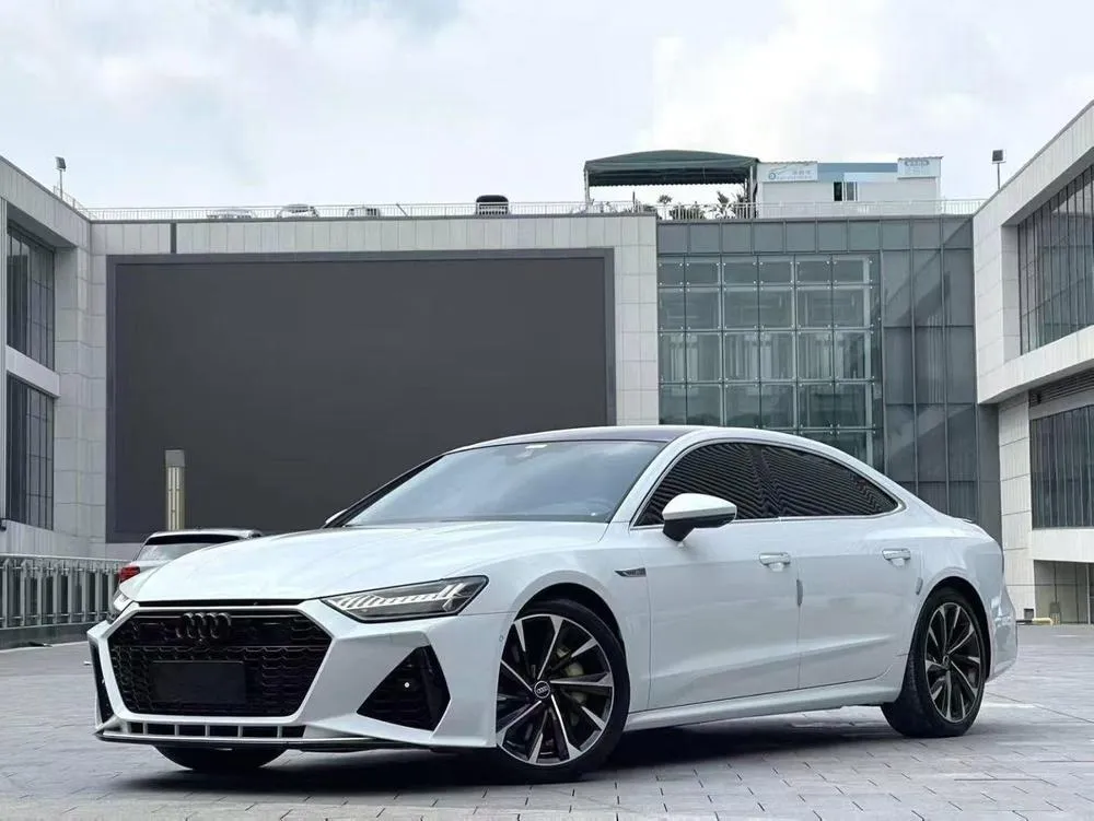 Audi A7L, 2022