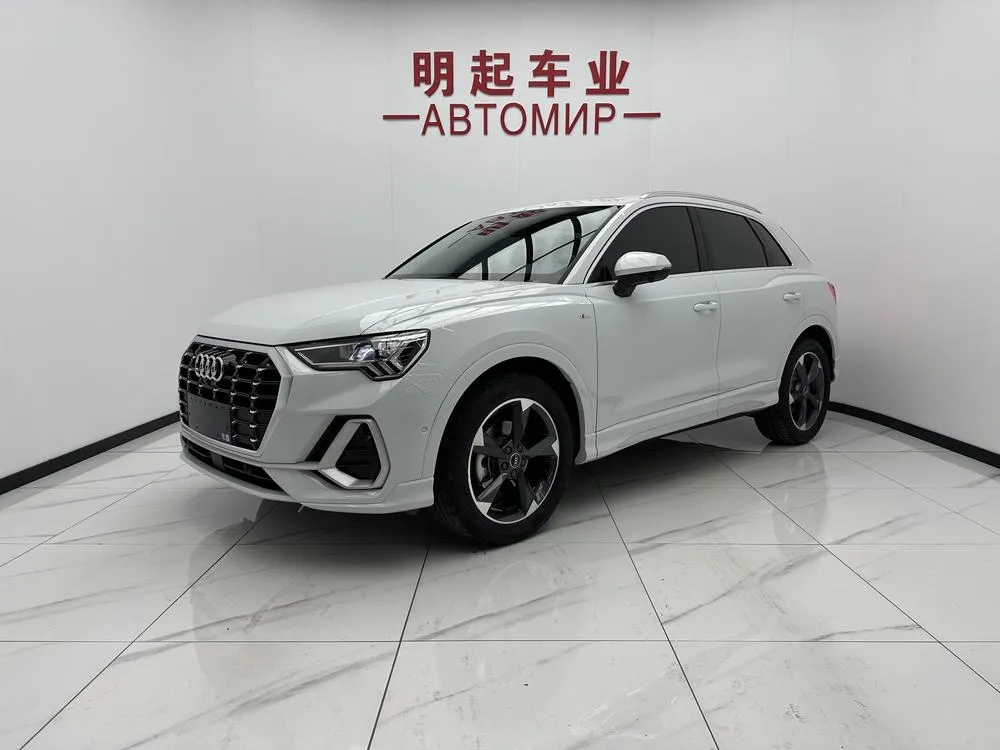 Audi Q3, 2023