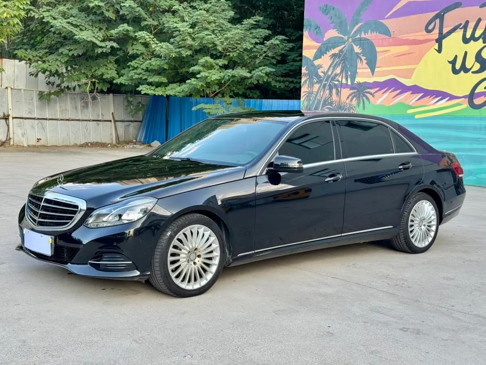 Mercedes-Benz E-Class, 2015