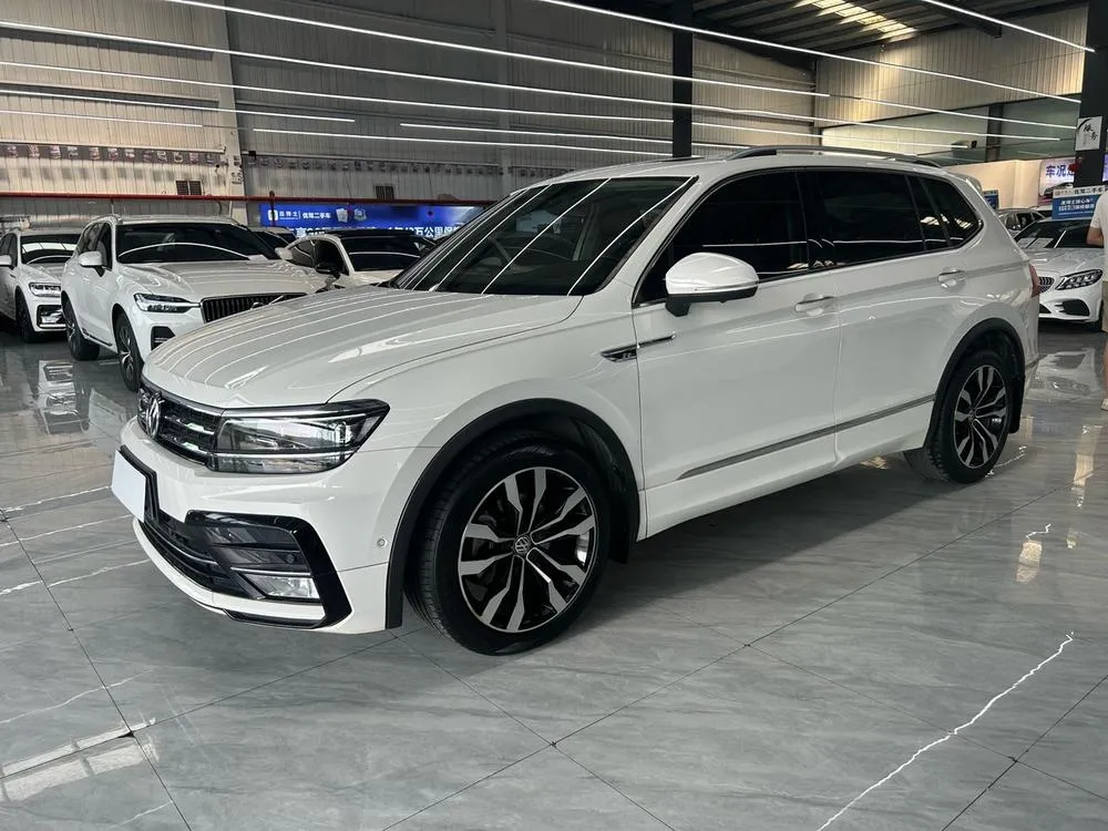 Volkswagen Tiguan L, 2020