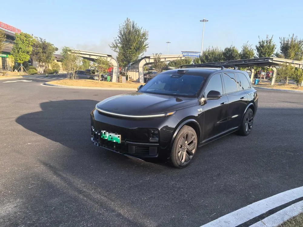 Li Auto L9, 2022
