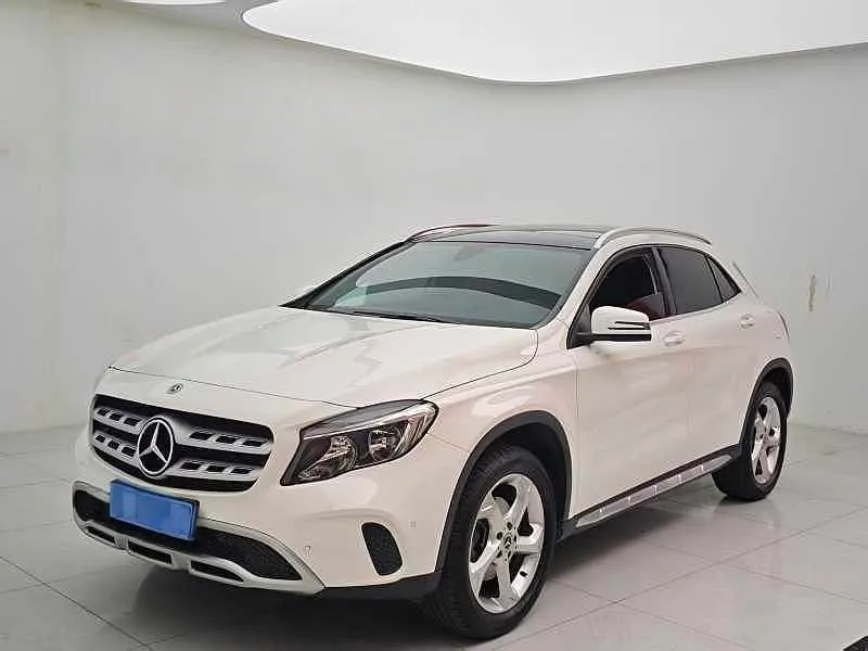 Mercedes-Benz GLA, 2019