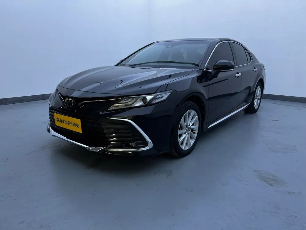 Toyota Camry 2.0G Luxury Edition, 2023 — фото 1