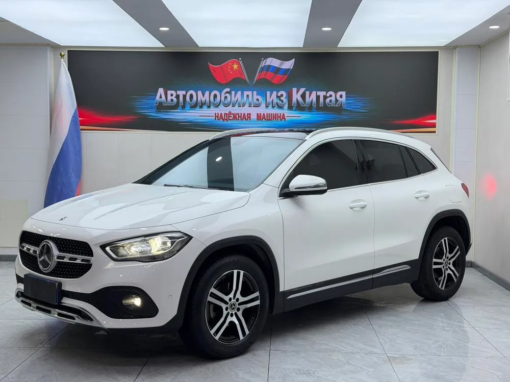 Mercedes-Benz GLA, 2022