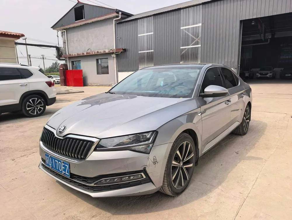Skoda Superb, 2023