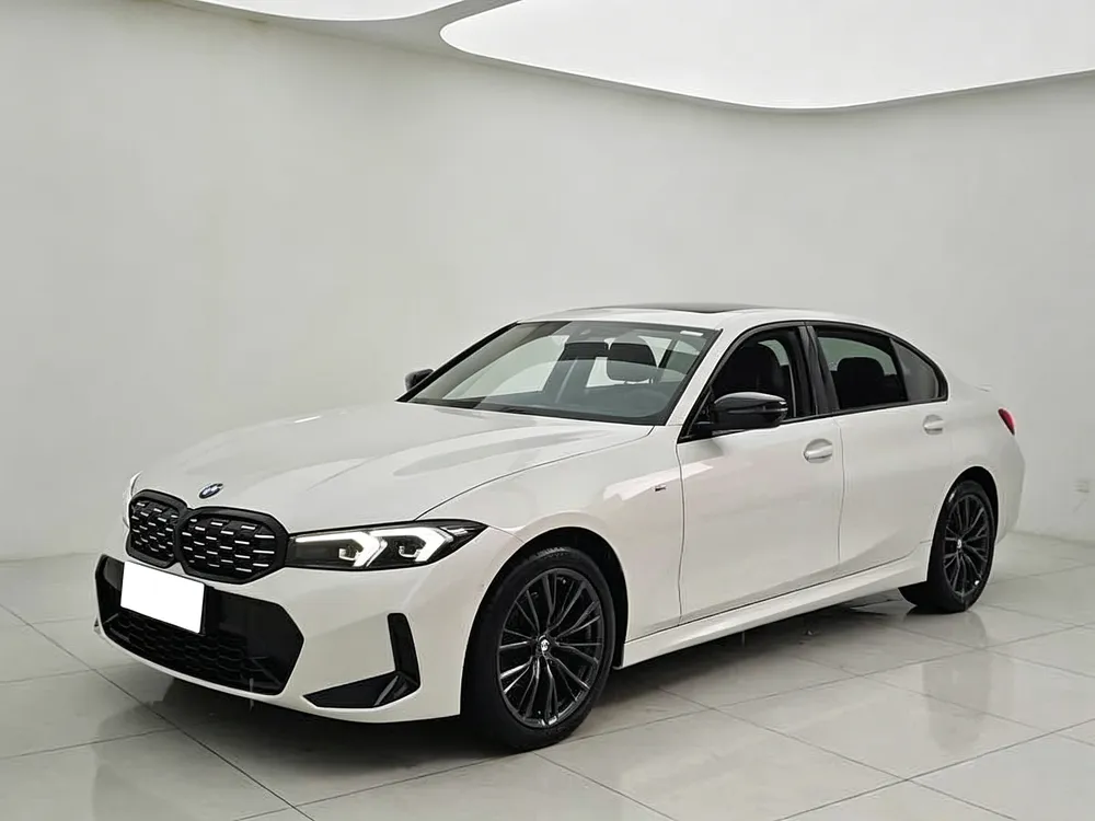 BMW 3-Series, 2023