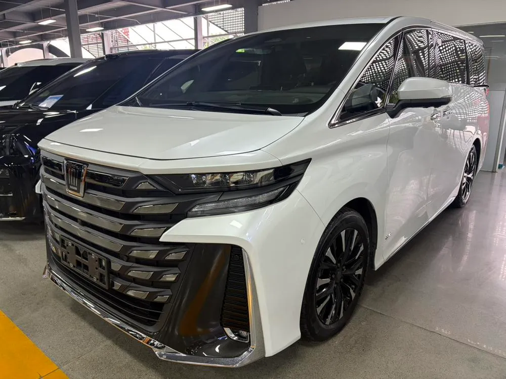 Toyota Vellfire, 2024