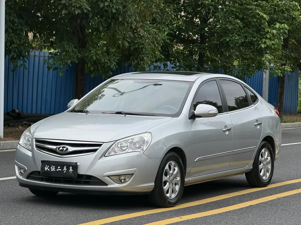 Hyundai Elantra Yuedong, 2008