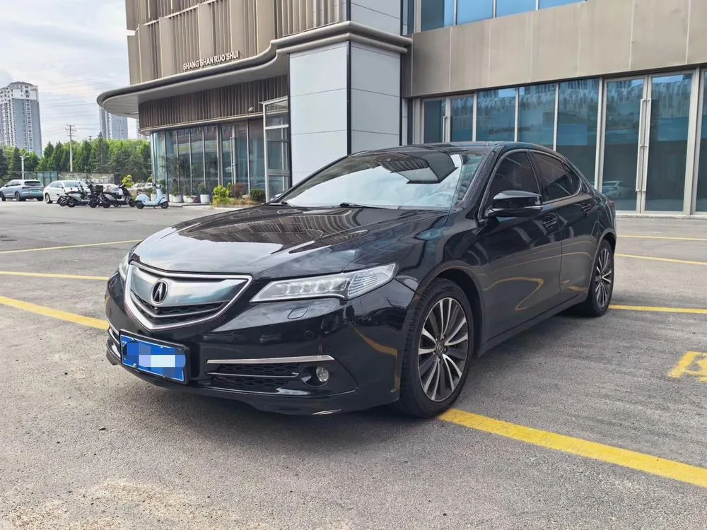 Acura TLX 2.4L Luxury Edition, 2015 — фото 1