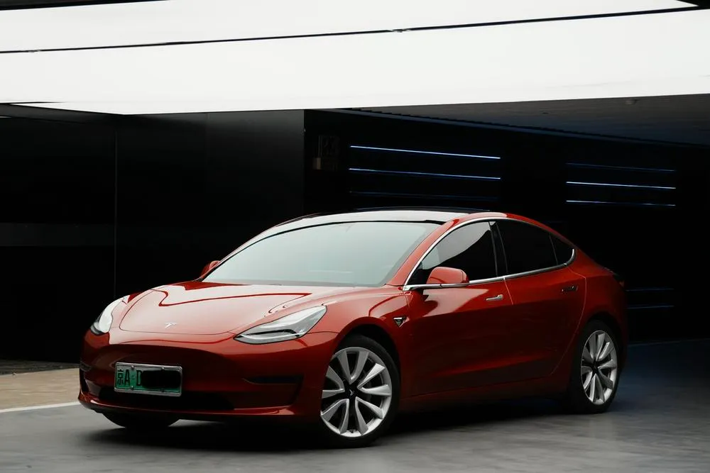 Tesla Model 3 (Import), 2019