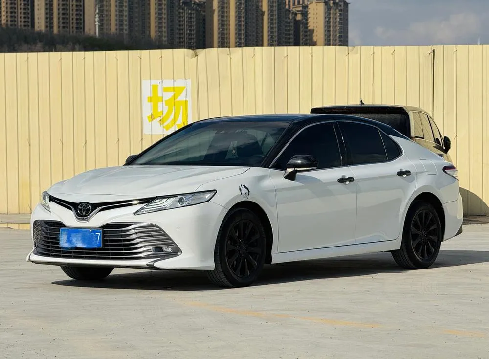 Toyota Camry, 2018