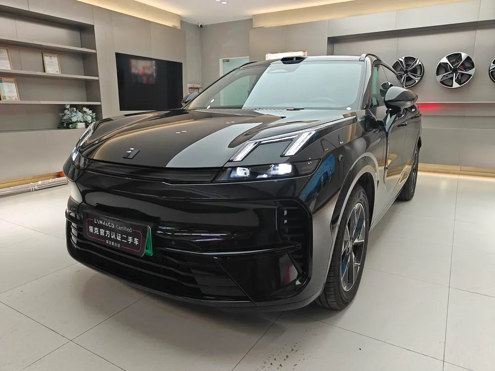 Lynk & Co 08 EM-P, 2026