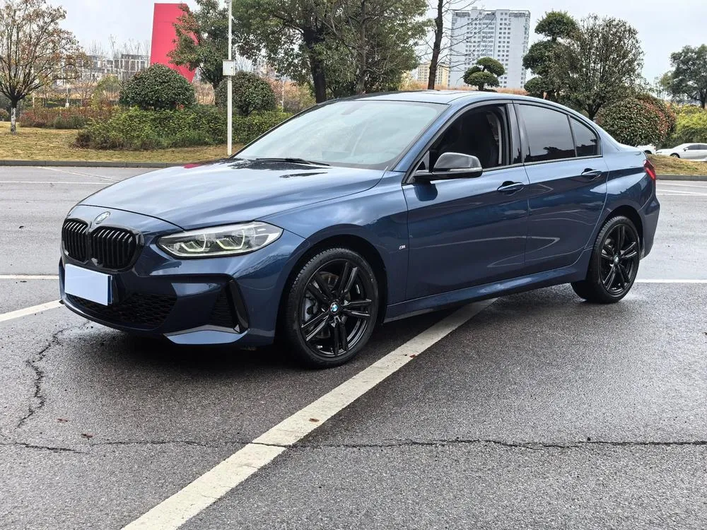 BMW 1-Series, 2023