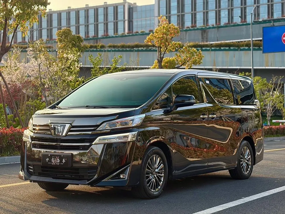 Toyota Vellfire, 2021