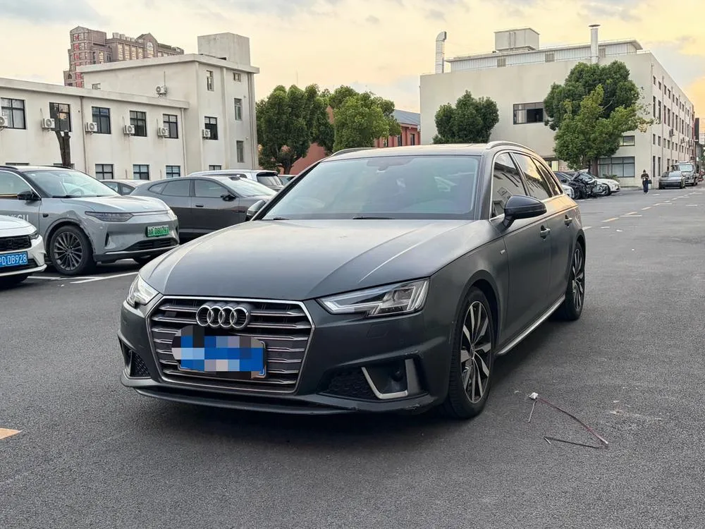 Audi A4 (Import), 2019