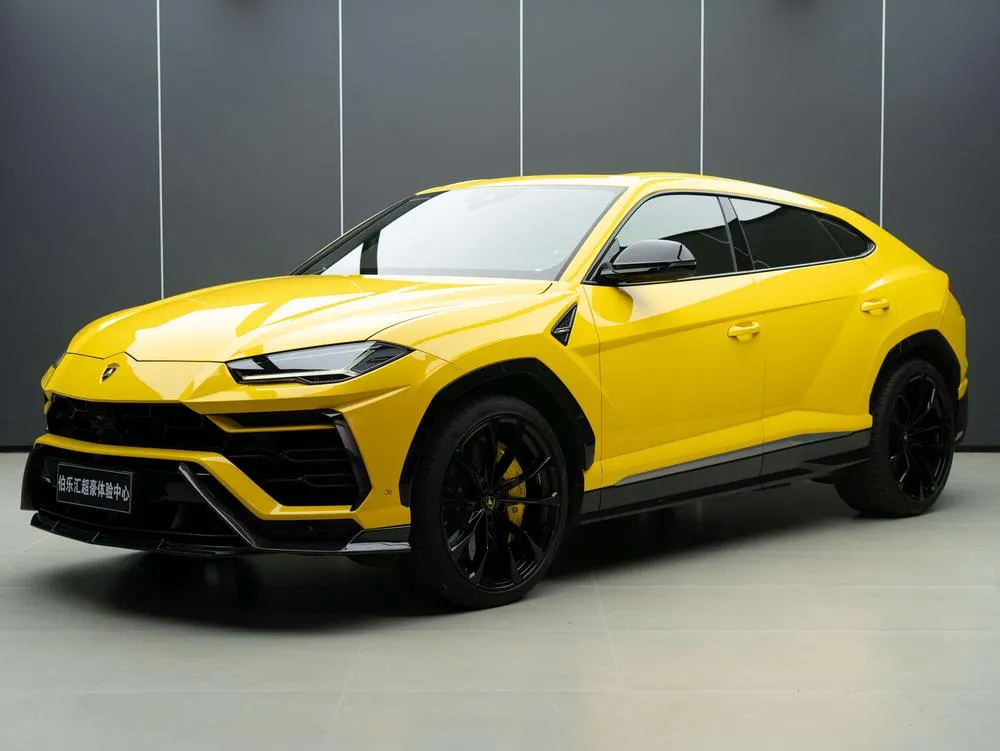 Lamborghini Urus, 2021