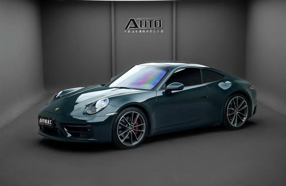 Porsche 911, 2023