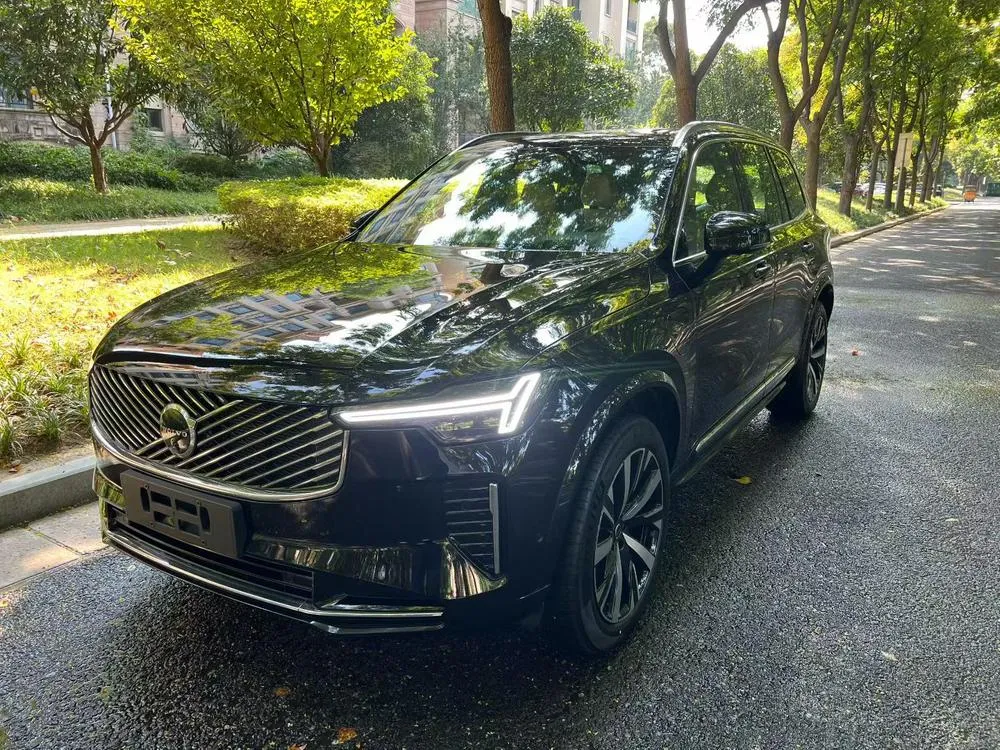 Volvo XC90 PHEV, 2025