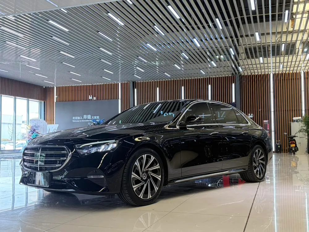 Mercedes-Benz E-Class, 2025