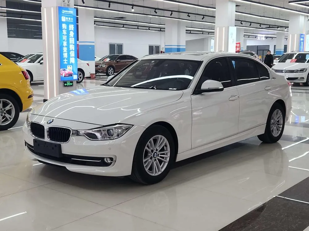 BMW 3-Series, 2015