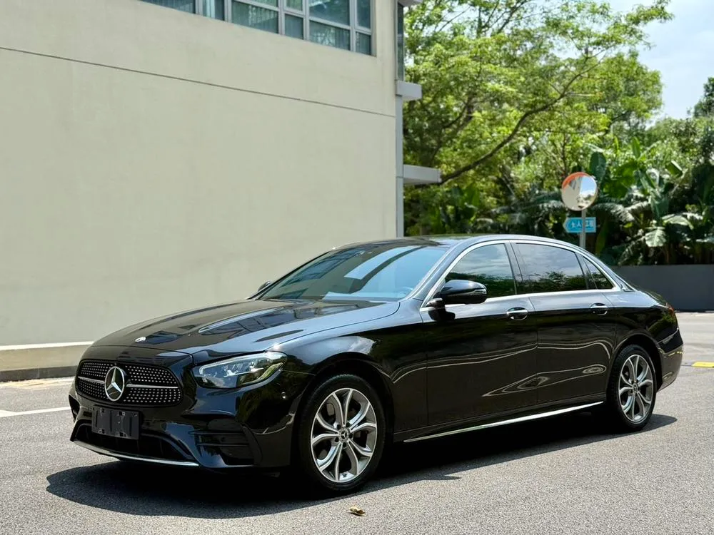 Mercedes-Benz E-Class, 2022