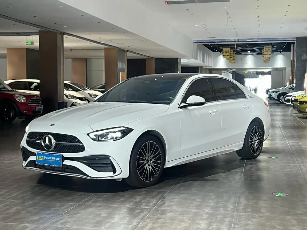 Mercedes-Benz C-Class, 2024