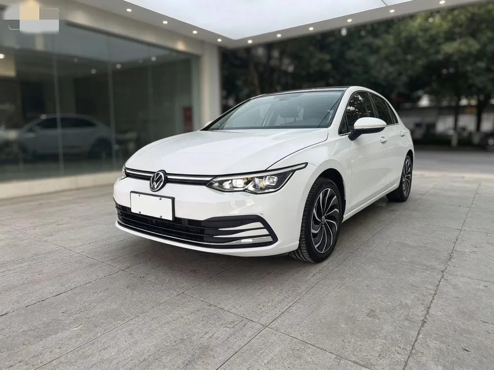 Volkswagen Golf, 2021