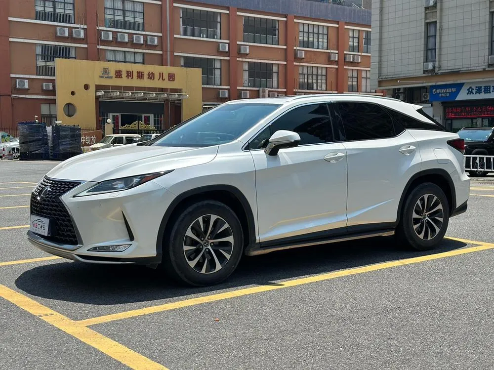 Lexus RX, 2020