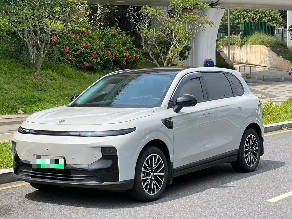 Leapmotor B10, 2025