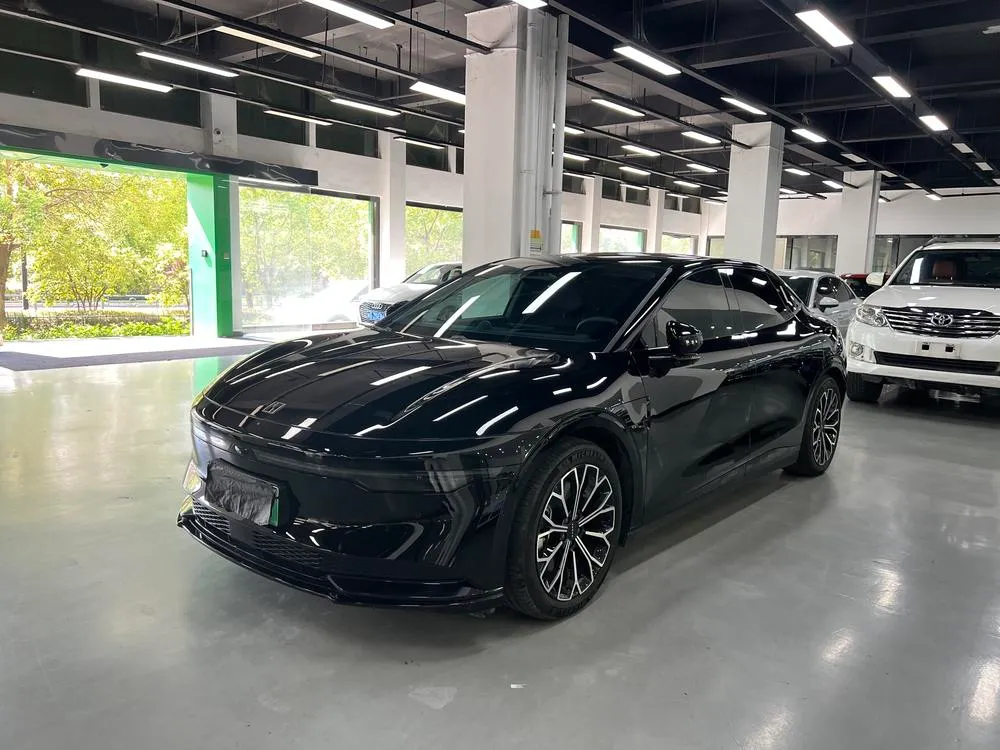 Zeekr 007, 2024