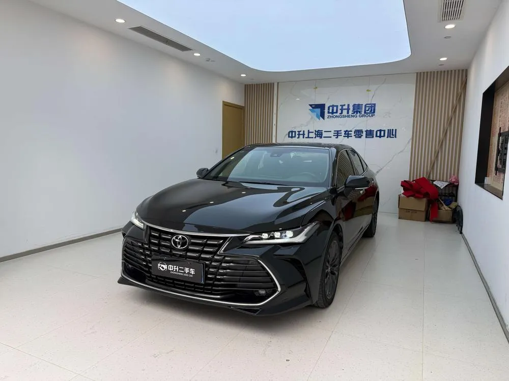Toyota Avalon 2.0L CVT XLE Prestige Edition, 2023 — фото 1
